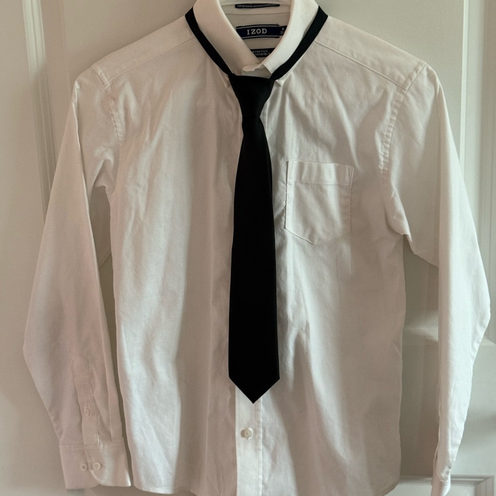 IZOD Men's Classic White Dress Shirt with Black Tie